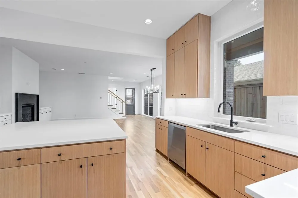 5836 Martel Avenue Dallas, TX 75206