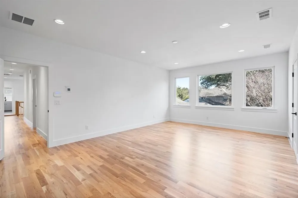 5836 Martel Avenue Dallas, TX 75206