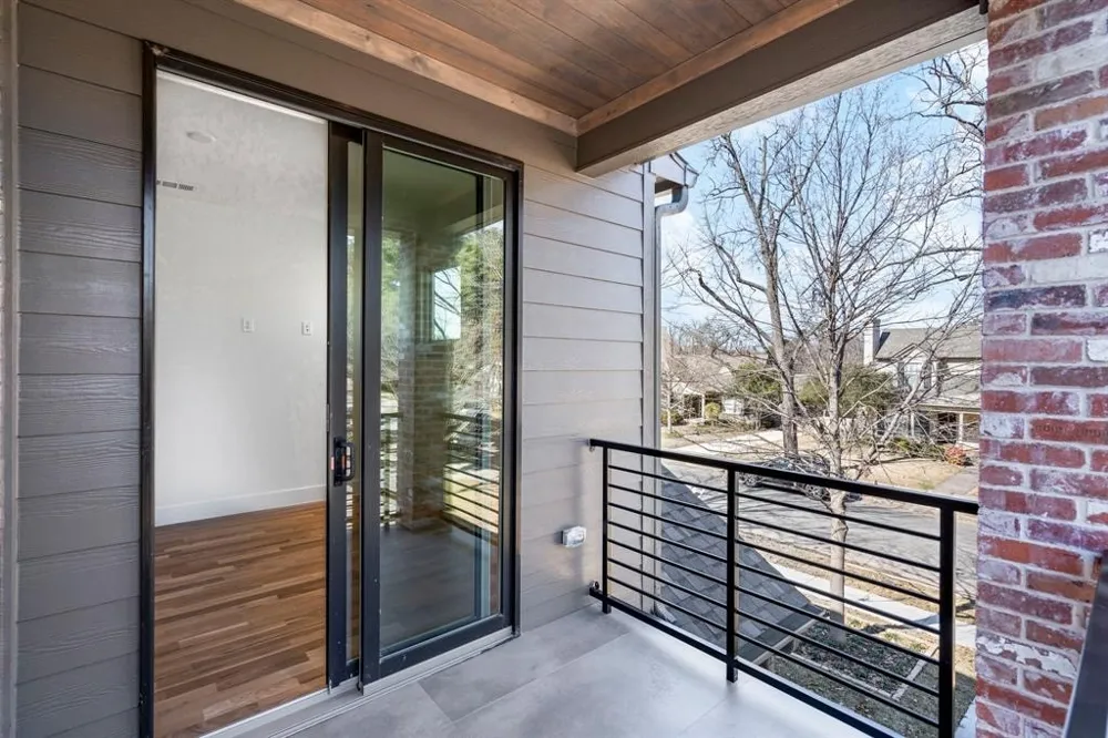 5836 Martel Avenue Dallas, TX 75206