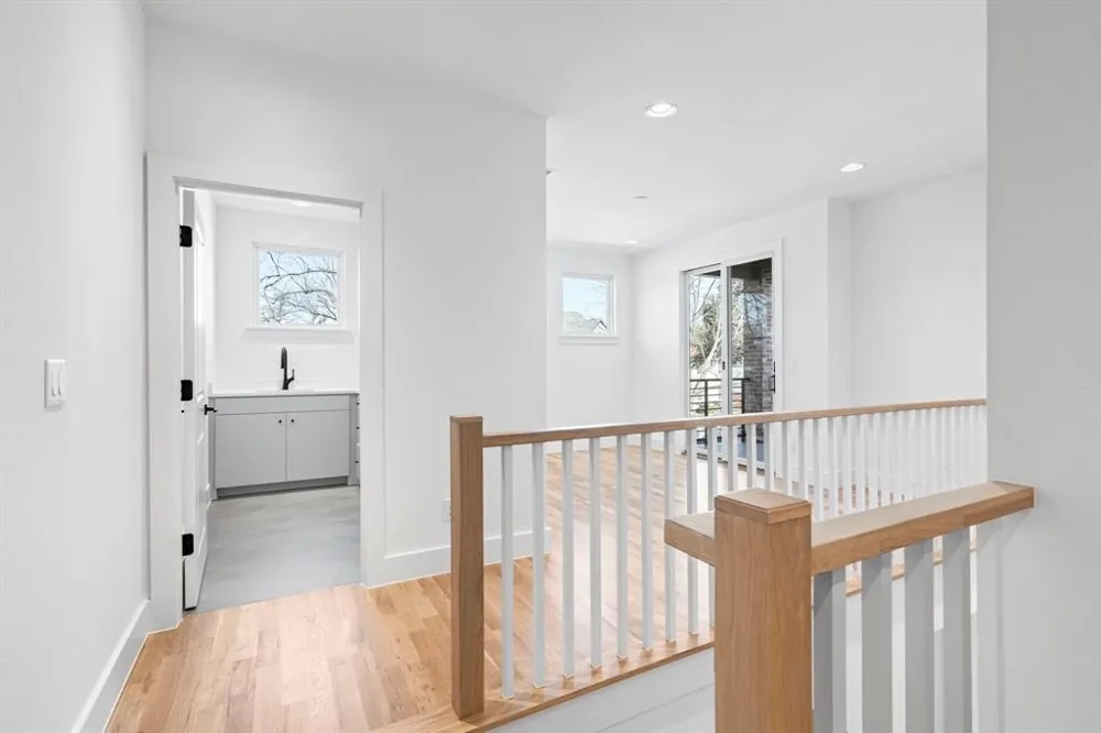 5836 Martel Avenue Dallas, TX 75206