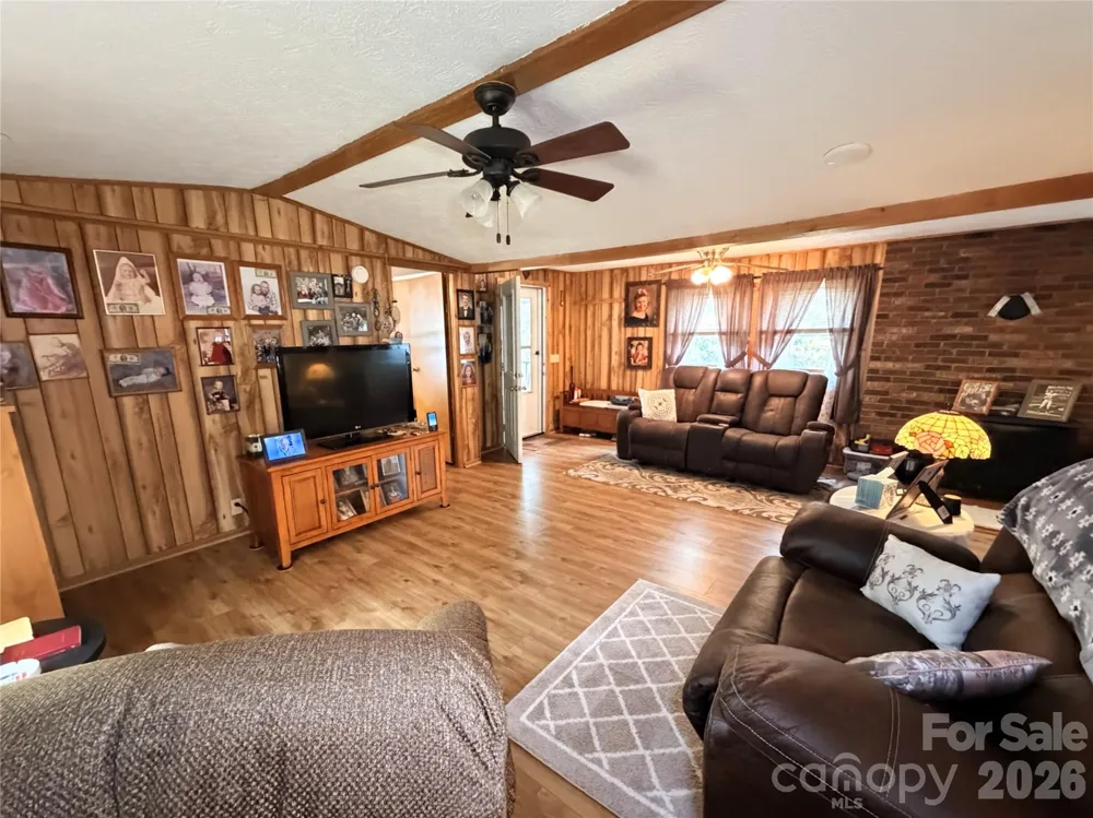 139 Ridge Drive Waynesville, NC 28785