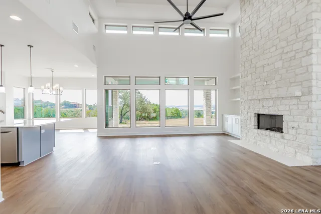 359 MUSE DR Spring Branch, TX 78070