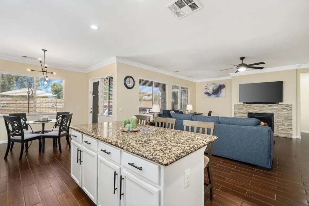 48939 Camino Cortez Coachella, CA 92236