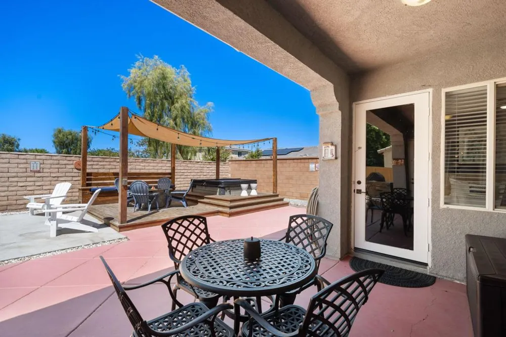 48939 Camino Cortez Coachella, CA 92236
