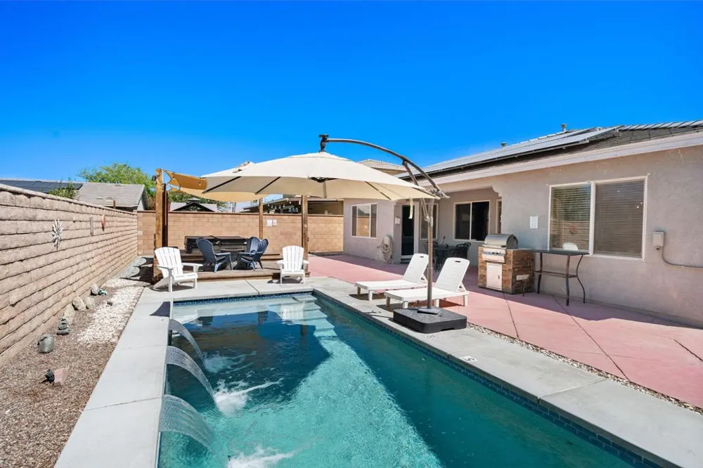 48939 Camino Cortez Coachella, CA 92236