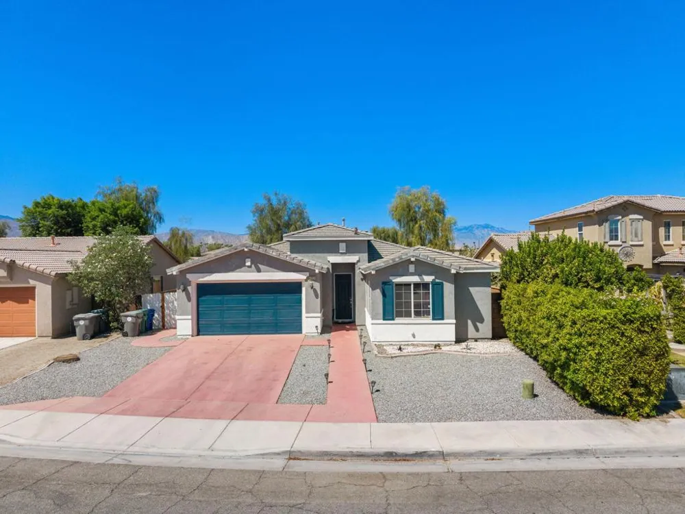 48939 Camino Cortez Coachella, CA 92236