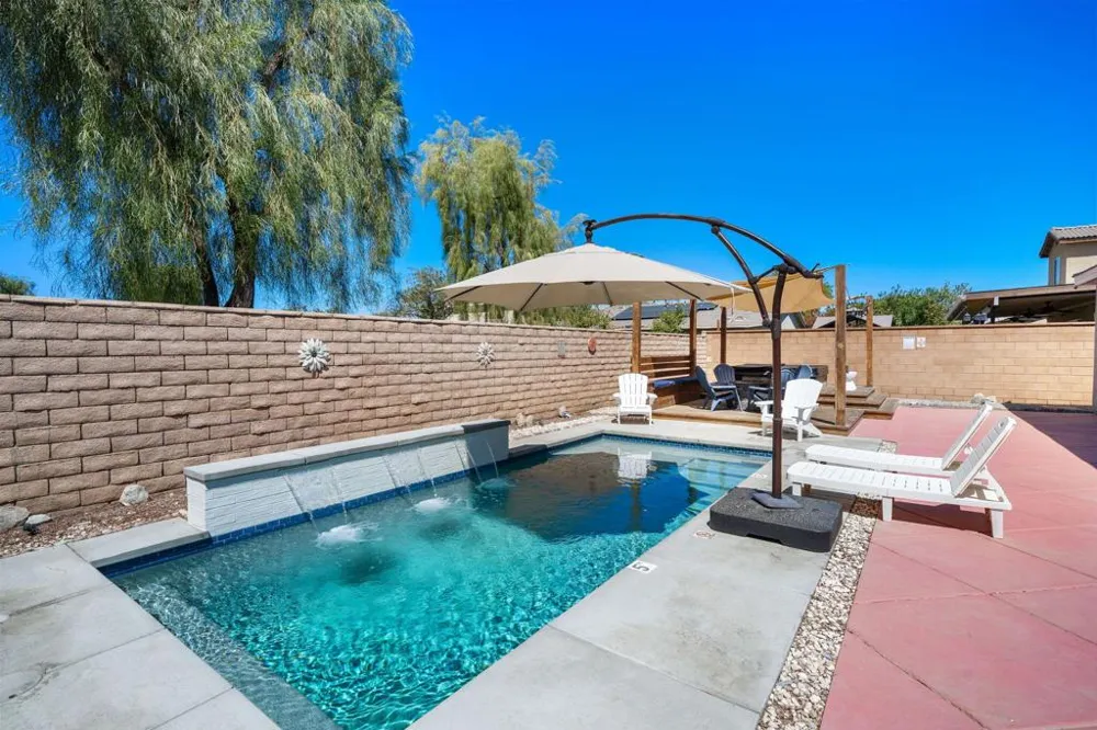 48939 Camino Cortez Coachella, CA 92236
