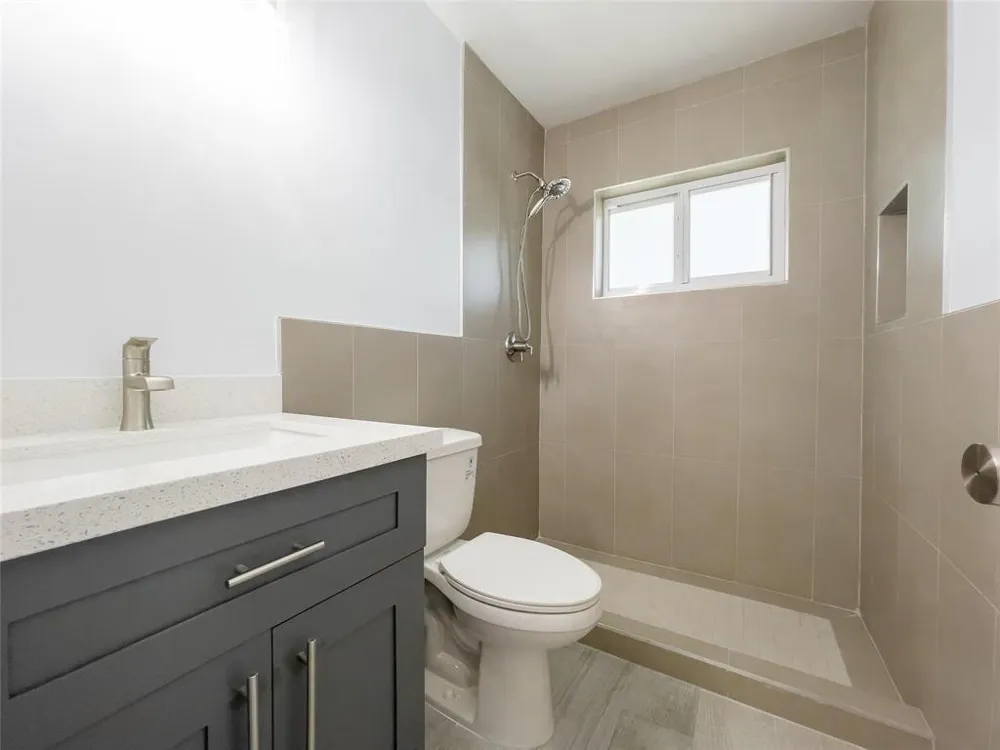 831 SW 7TH STREET Pompano Beach, FL 33060