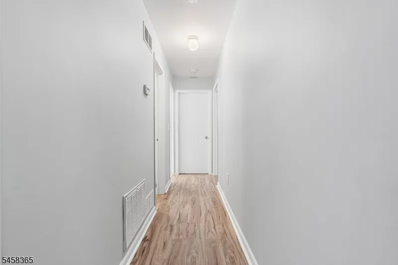 209 Spruce Hills Dr Glen Gardner, NJ 08826