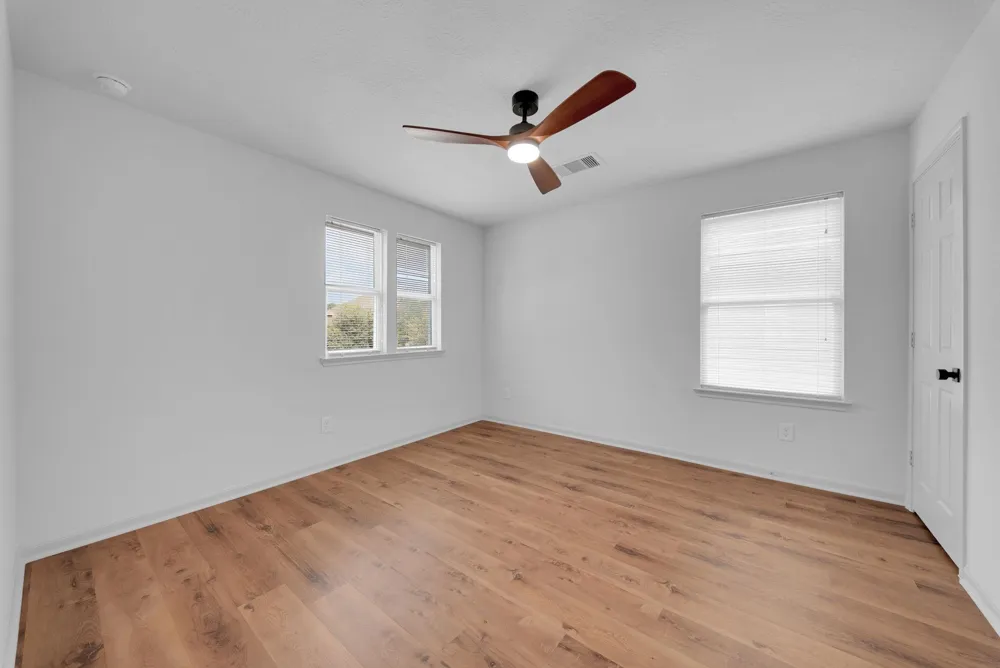 4322 Lake Cypress Circle Houston, TX 77068