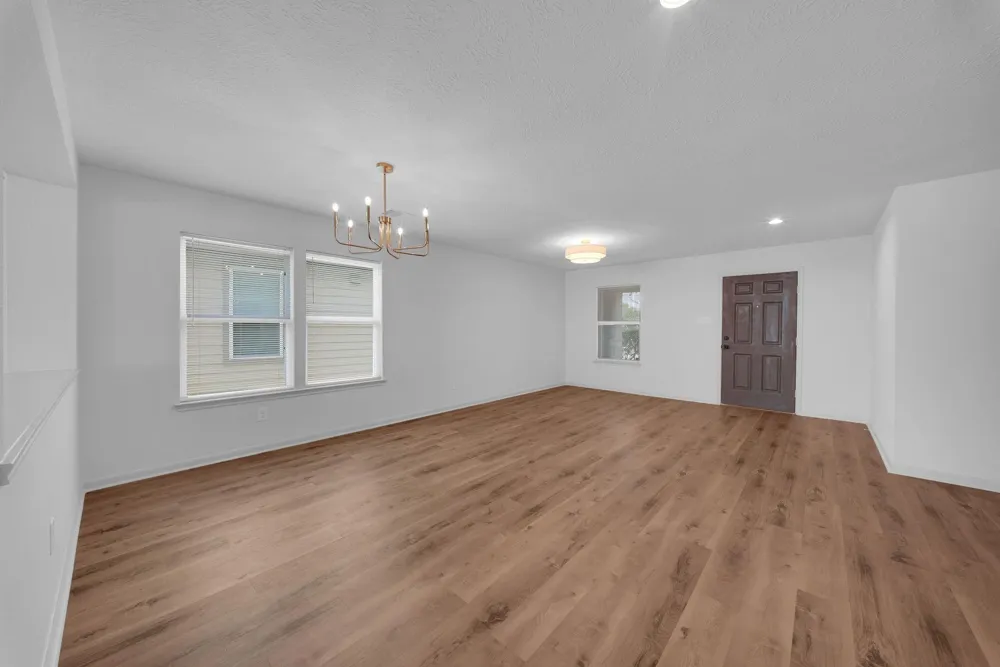 4322 Lake Cypress Circle Houston, TX 77068