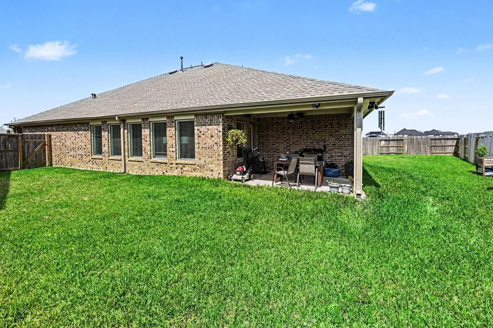 2916 Eden Lake Lane Katy, TX 77493