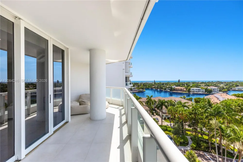 21050 Point Pl #902 Aventura, FL 33180