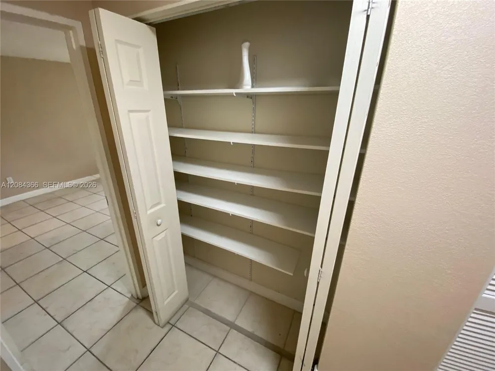 4154 NW 79th Ave #2C Doral, FL 33166