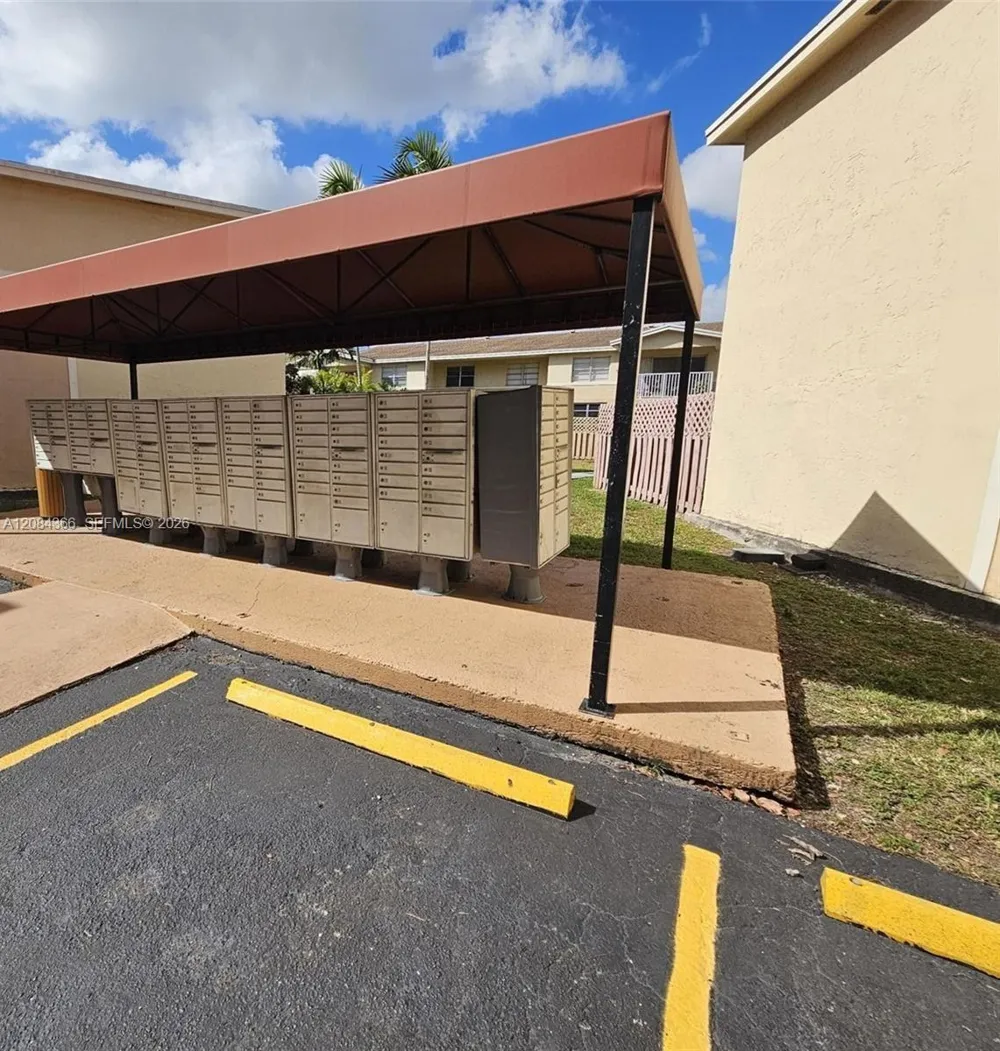 4154 NW 79th Ave #2C Doral, FL 33166