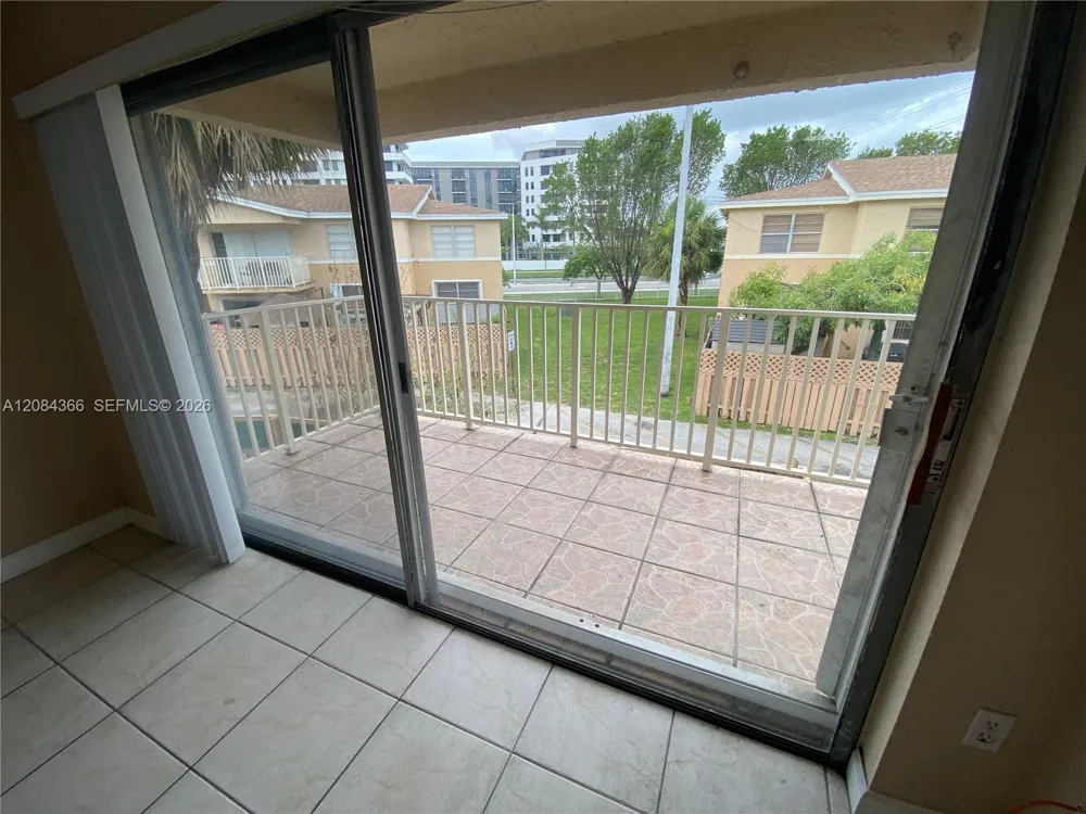 4154 NW 79th Ave #2C Doral, FL 33166