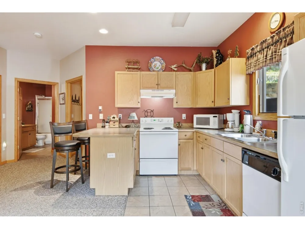 2120 Fall River Road #H Estes Park, CO 80517