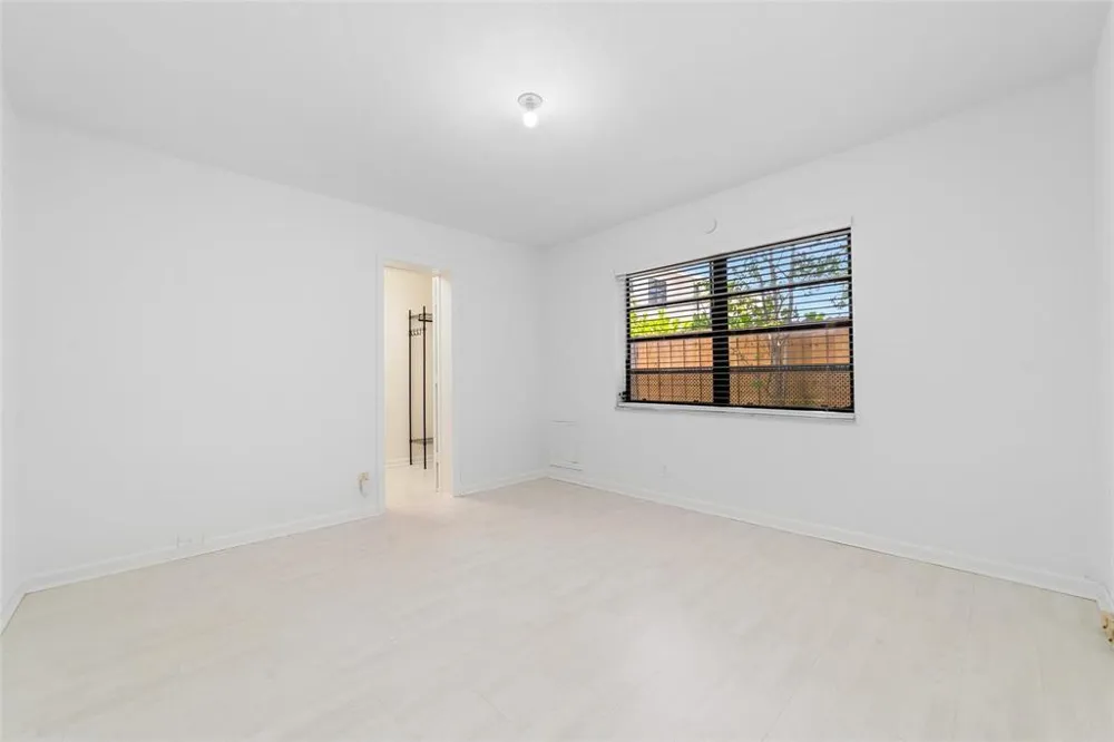 1273 NE 37TH STREET Oakland Park, FL 33334