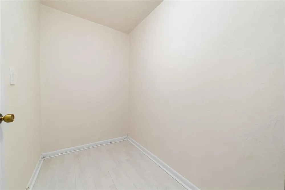 1273 NE 37TH STREET Oakland Park, FL 33334