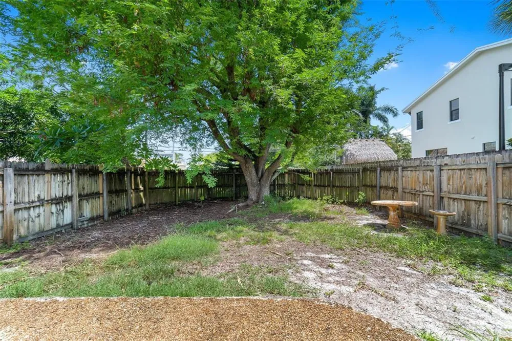1273 NE 37TH STREET Oakland Park, FL 33334