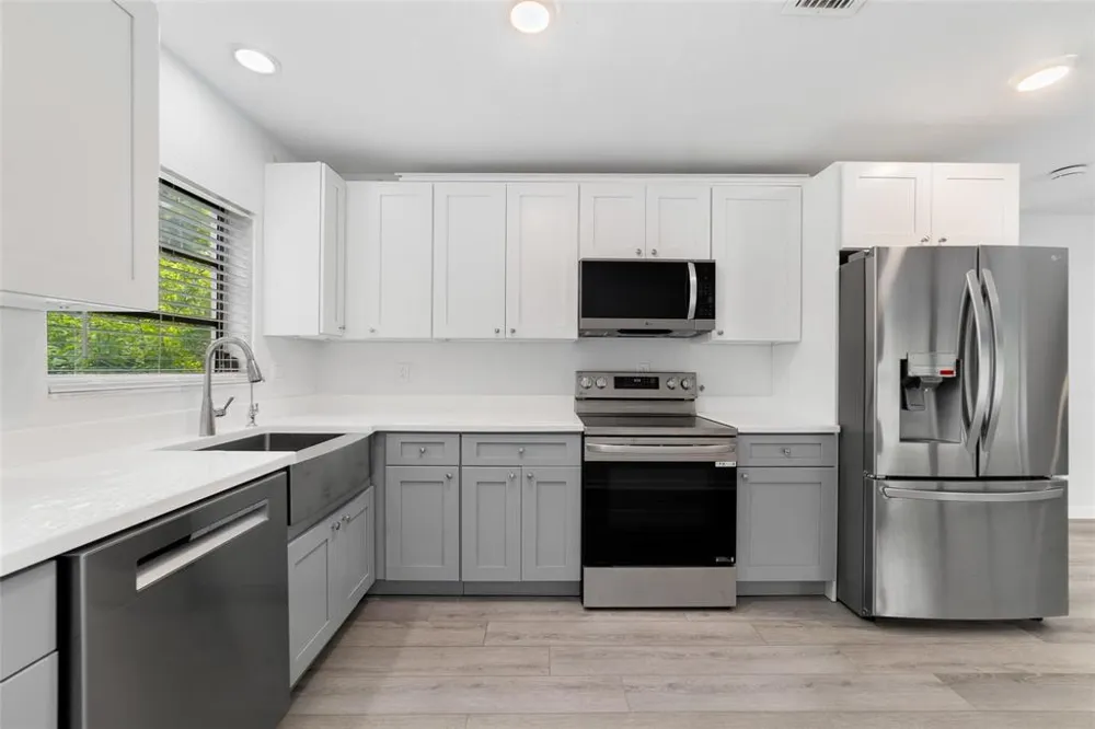 1273 NE 37TH STREET Oakland Park, FL 33334