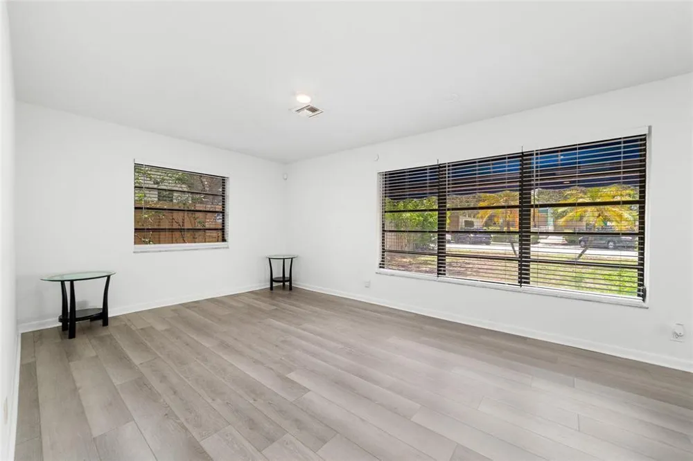1273 NE 37TH STREET Oakland Park, FL 33334