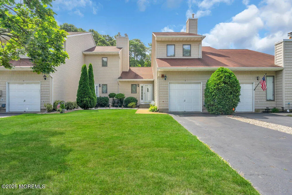 5 S Sailors Quay Drive Brick, NJ 08723