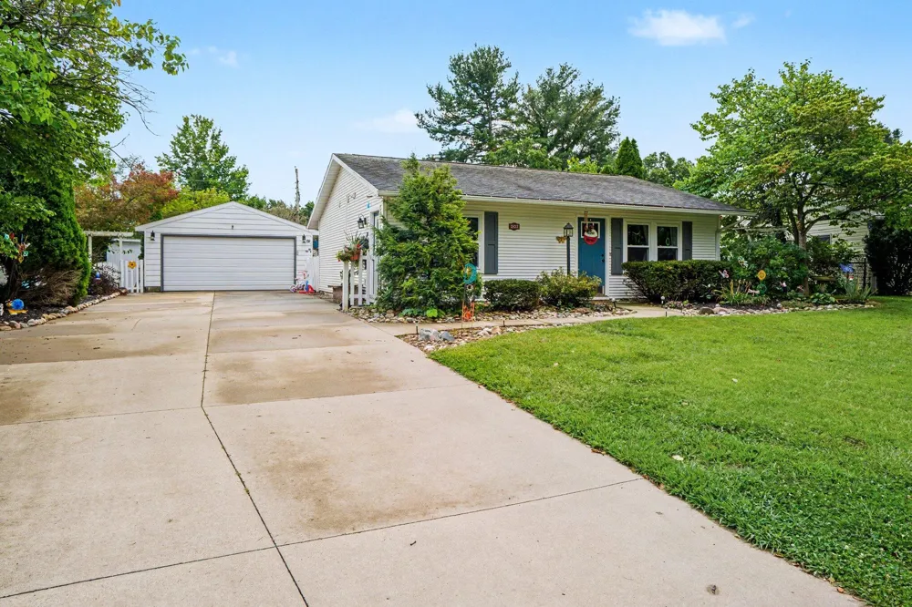 2423 Eastfield Drive Niles Township, MI 49120