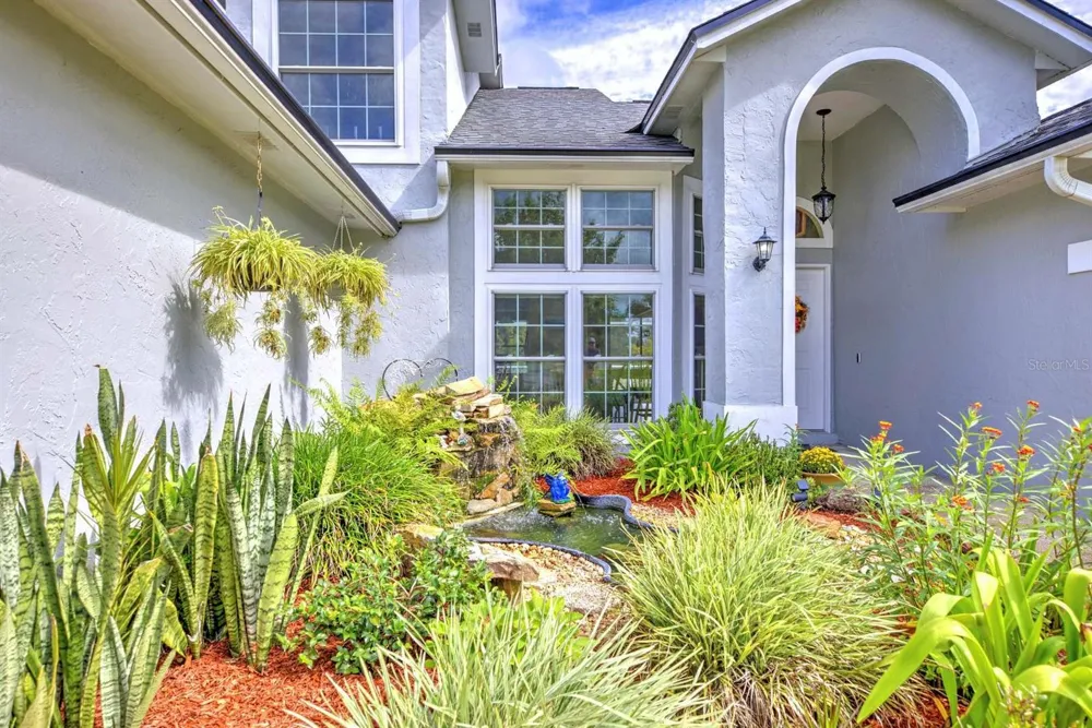 5100 ST LUCIA DRIVE Lakeland, FL 33812