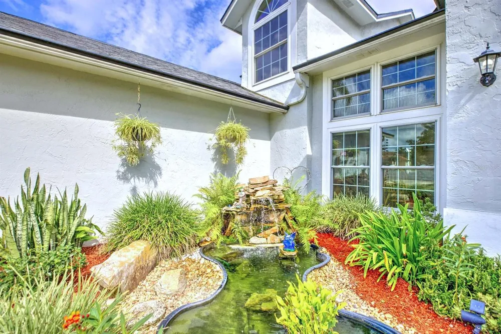5100 ST LUCIA DRIVE Lakeland, FL 33812