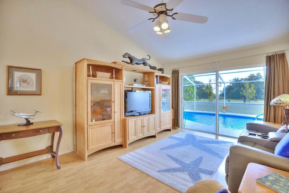 5100 ST LUCIA DRIVE Lakeland, FL 33812
