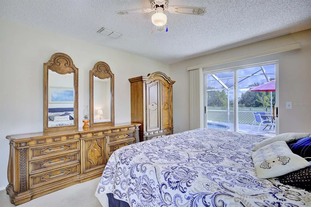 5100 ST LUCIA DRIVE Lakeland, FL 33812