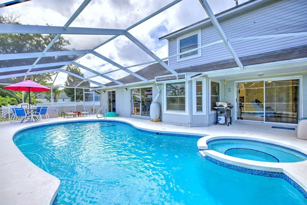 5100 ST LUCIA DRIVE Lakeland, FL 33812