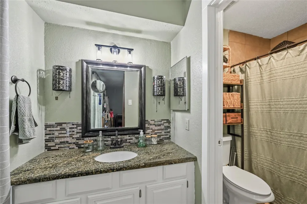 12331 Silo Lane Houston, TX 77071