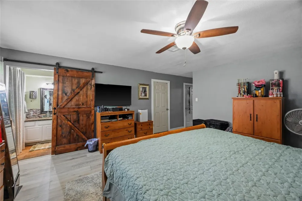12331 Silo Lane Houston, TX 77071
