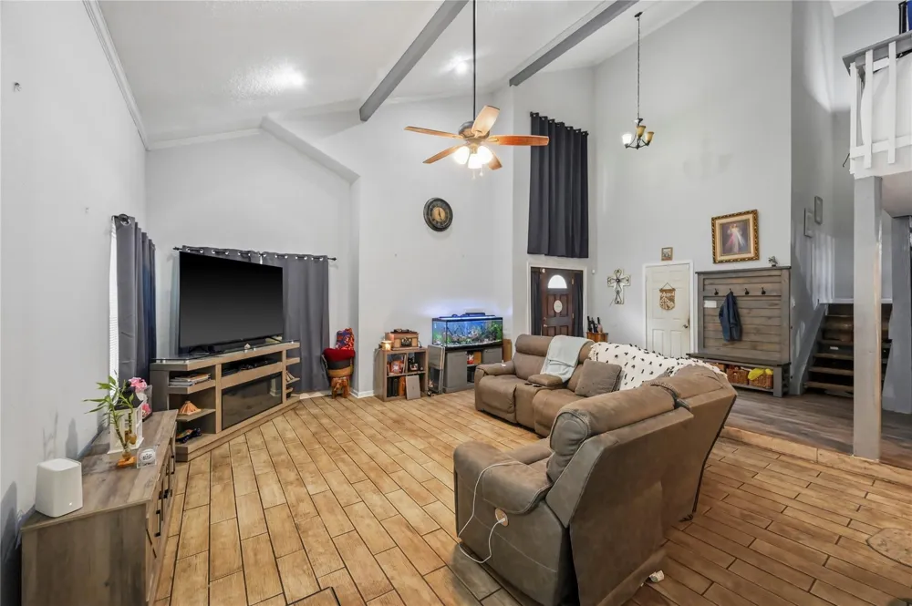 12331 Silo Lane Houston, TX 77071