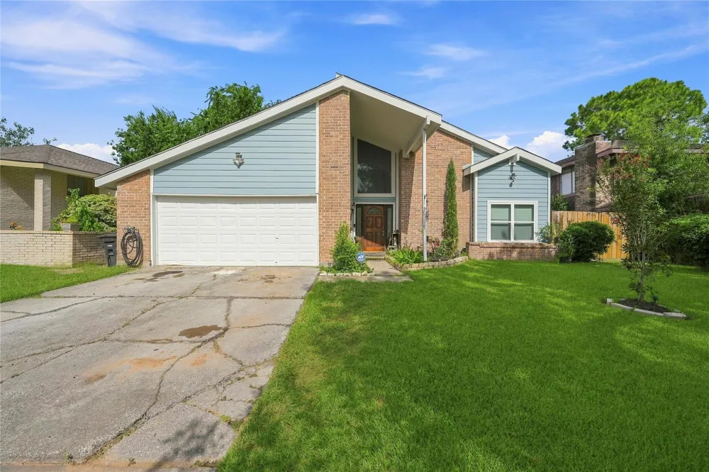 12331 Silo Lane Houston, TX 77071