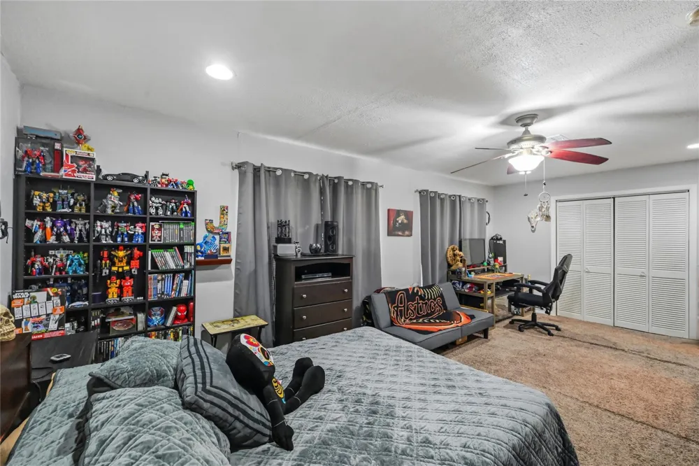 12331 Silo Lane Houston, TX 77071