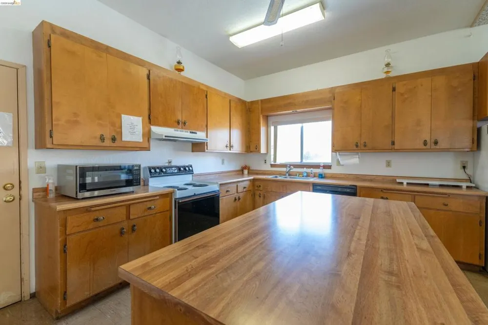 8400 Old Melones Rd. #83 Jamestown, CA 95327