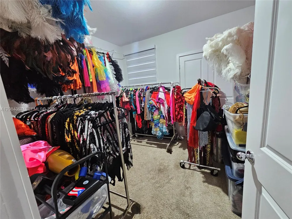300 NE 12th St Florida City, FL 33034