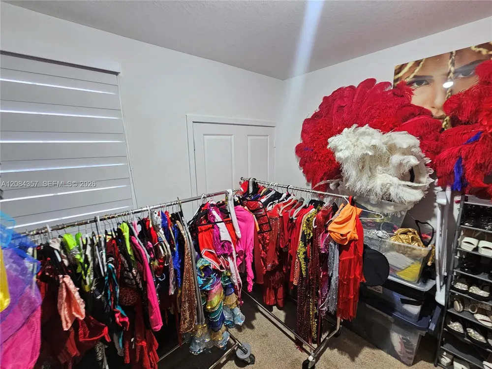 300 NE 12th St Florida City, FL 33034