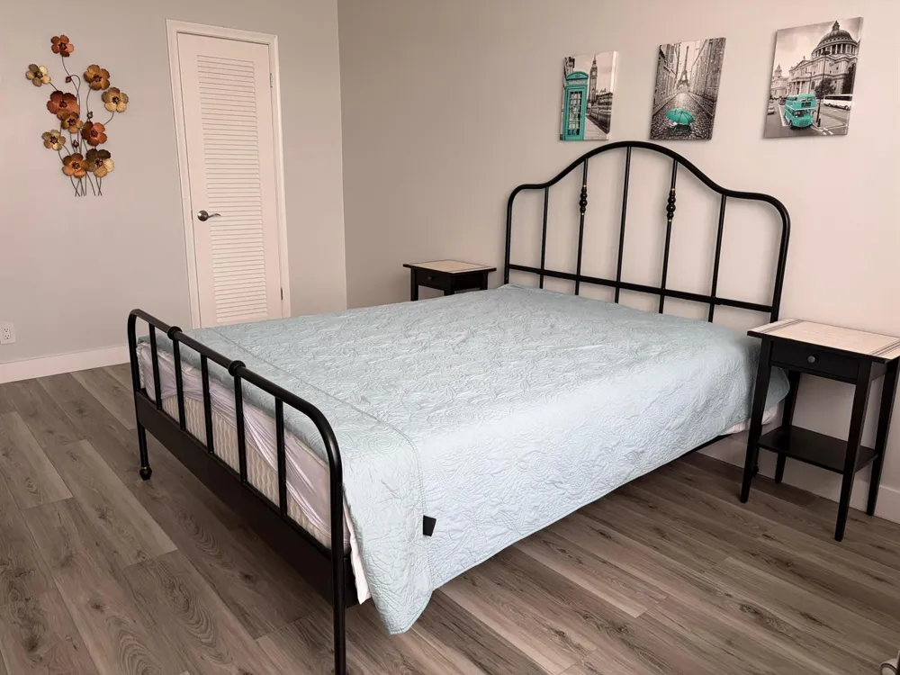 137 GOLDEN ISLES DRIVE #412 Hallandale Beach, FL 33009