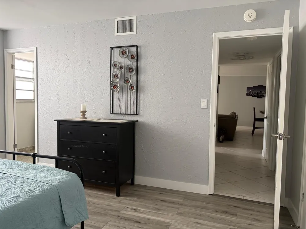 137 GOLDEN ISLES DRIVE #412 Hallandale Beach, FL 33009