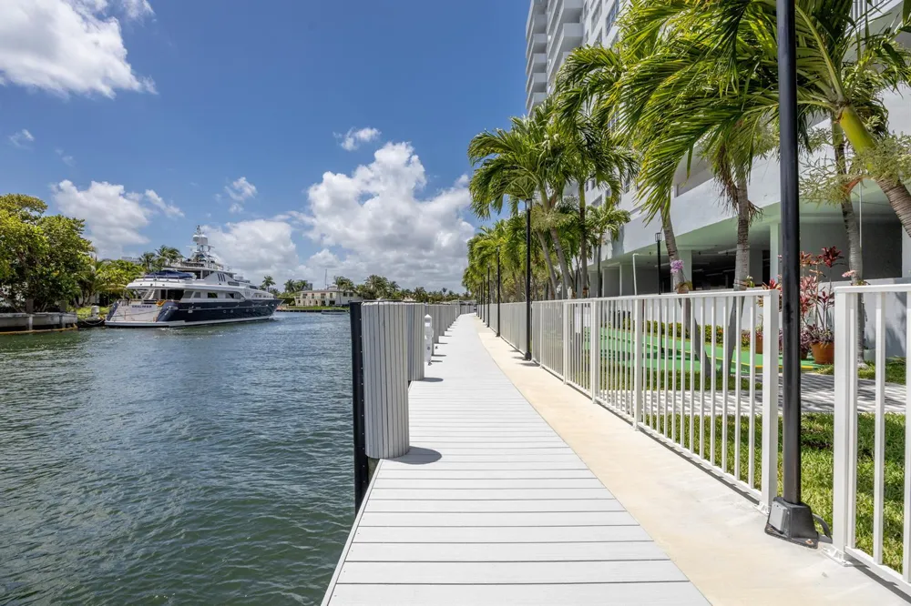137 GOLDEN ISLES DRIVE #412 Hallandale Beach, FL 33009