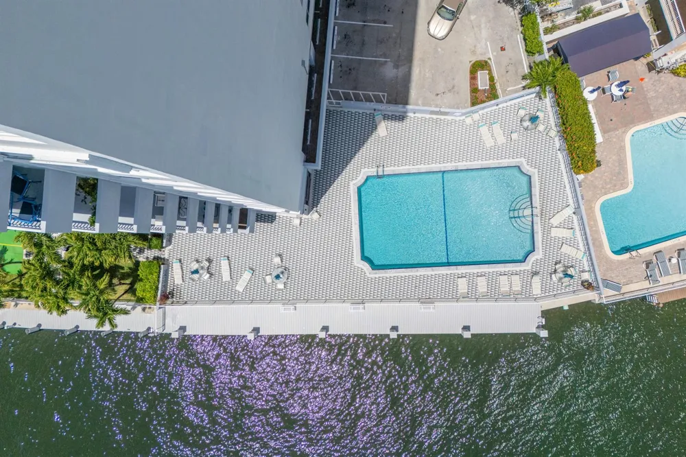 137 GOLDEN ISLES DRIVE #412 Hallandale Beach, FL 33009