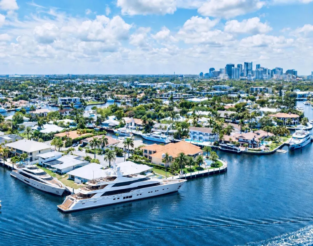 640 4TH KEY DRIVE Fort Lauderdale, FL 33304