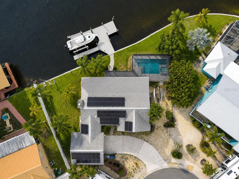 6530 BIMINI COURT Apollo Beach, FL 33572