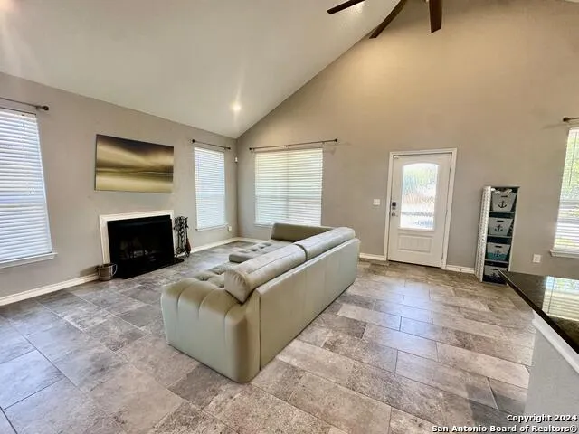 2029 BLUERIDGE DR Canyon Lake, TX 78133
