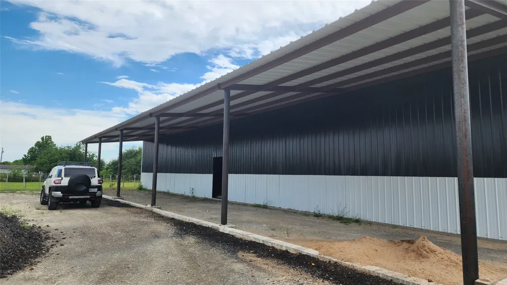 4622 County Road 1081 Princeton, TX 75407