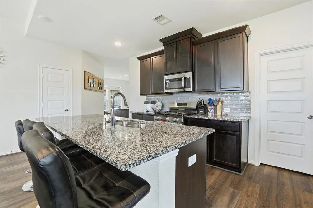 21443 Loblolly View Lane Waller, TX 77484